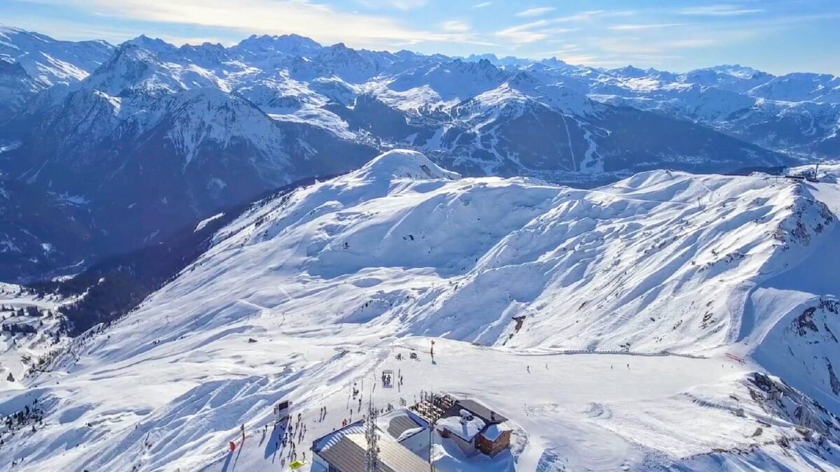 Other-Great-Ski-Resorts-near-La-Plagne-You-Could-Visit-1200x675.jpg