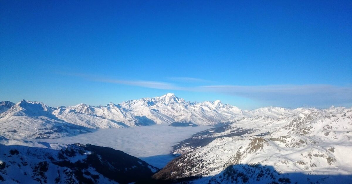 How-Does-Temperature-Inversion-in-the-Mountains-Happen-1200x630.jpg