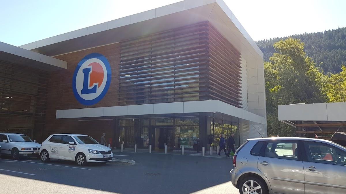 la-plagne-valley-supermarkets-aime.jpeg