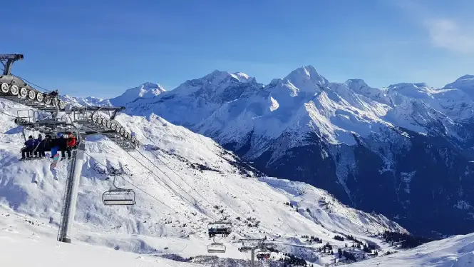 https://laplagne360.com/wp-content/uploads/2024/11/la-plagne-general-guides-sml.webp