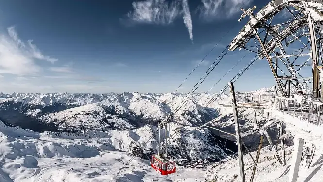 https://laplagne360.com/wp-content/uploads/2024/11/les-arcs-lifts-runs-conditions-sm.webp