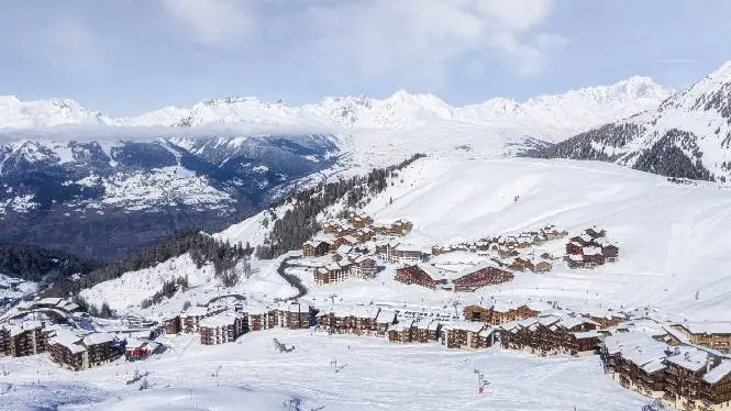https://laplagne360.com/wp-content/uploads/2024/12/la-plagne-plagne-villages-guide.webp