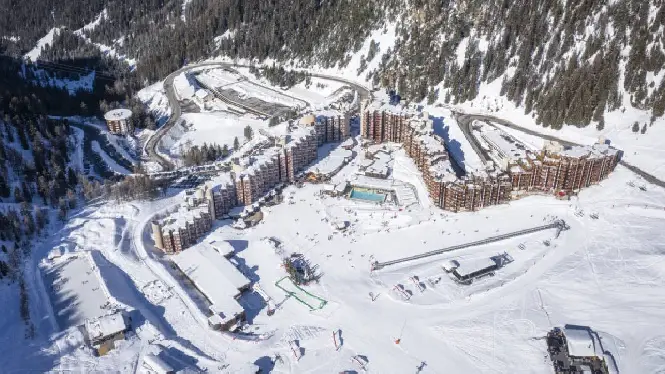 https://laplagne360.com/wp-content/uploads/2024/12/la-plagne-resort-guide-plagne-bellecote.webp