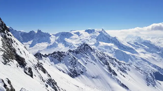 La Plagne resort information from seasonnaires