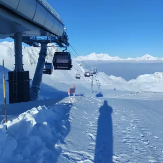https://laplagne360.com/wp-content/uploads/2025/01/les-arcs-transarcs-12-540x540.webp