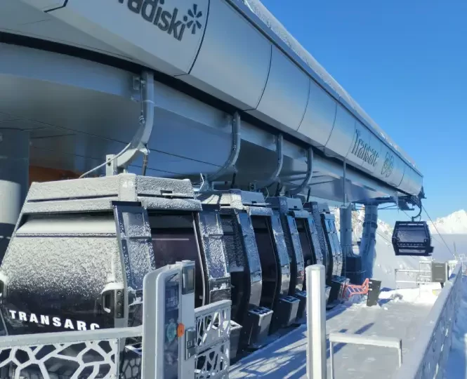 https://laplagne360.com/wp-content/uploads/2025/01/les-arcs-transarcs-14-665x540.webp