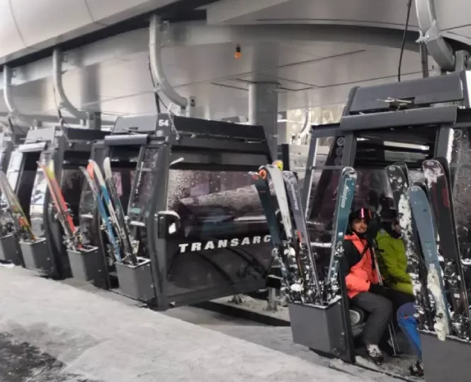 https://laplagne360.com/wp-content/uploads/2025/01/les-arcs-transarcs-5-665x540.webp