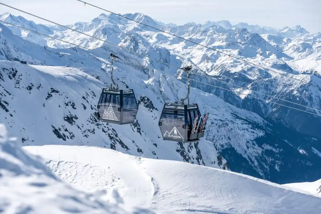 La Plagne's new Roche de Mio gondola will start turning in winter 2025