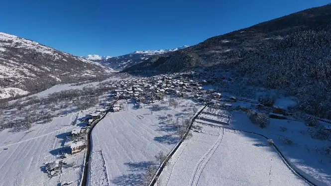 View over the valley below La Plagne