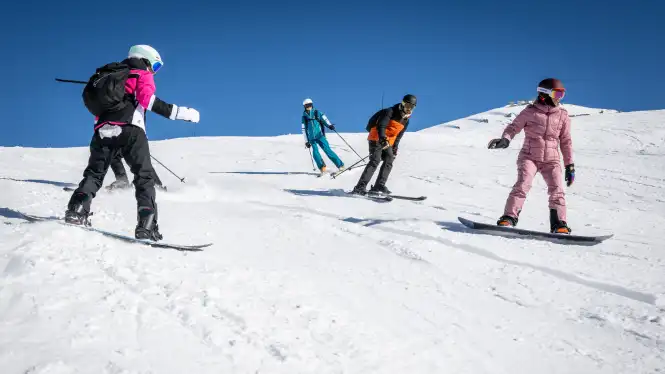 A beginner ski class in La Plagne