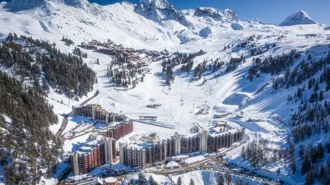 Plagne Bellecote and Belle Plagne in the Bellecote bowl of La Plagne