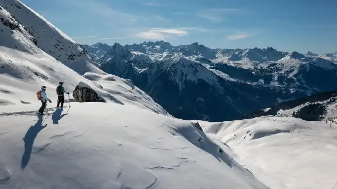 https://laplagne360.com/wp-content/uploads/2026/01/la-plagne-guide-advanced.webp