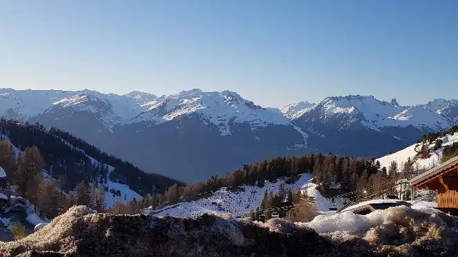 https://laplagne360.com/wp-content/uploads/2026/01/la-plagne-month-by-month.webp