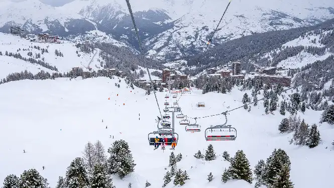 Plagne Centre webcam at the Colorado chairlift