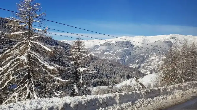 https://laplagne360.com/wp-content/uploads/2026/01/tarentaise-resorts-average-transfer-times.webp