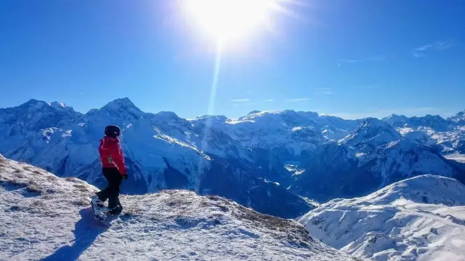 View over the Champagny blue pistes in La Plagne