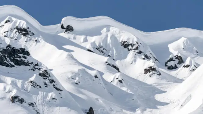 off-piste terrain in La Plagne Paradiski